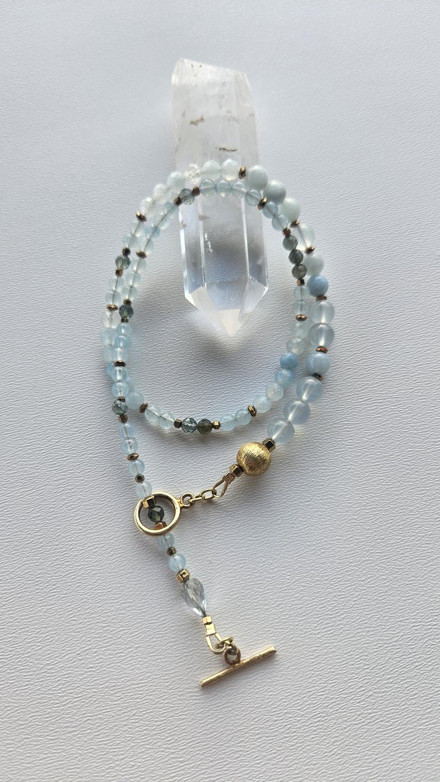 Kette aus Aquamarin und Turmalin, Ansicht 1